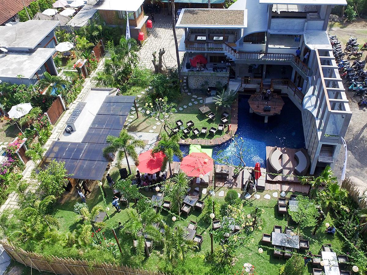 Pipe Dream Villas Resort Kuta  Eksteriør billede