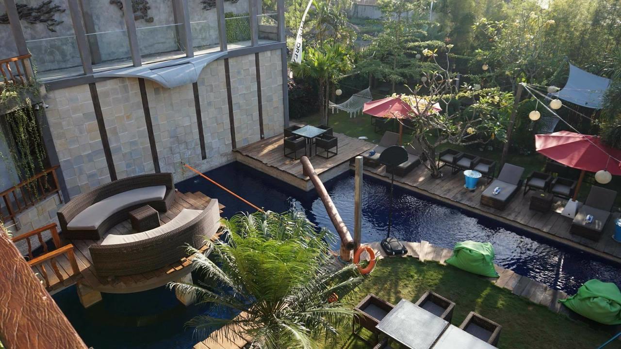 Pipe Dream Villas Resort Kuta  Eksteriør billede
