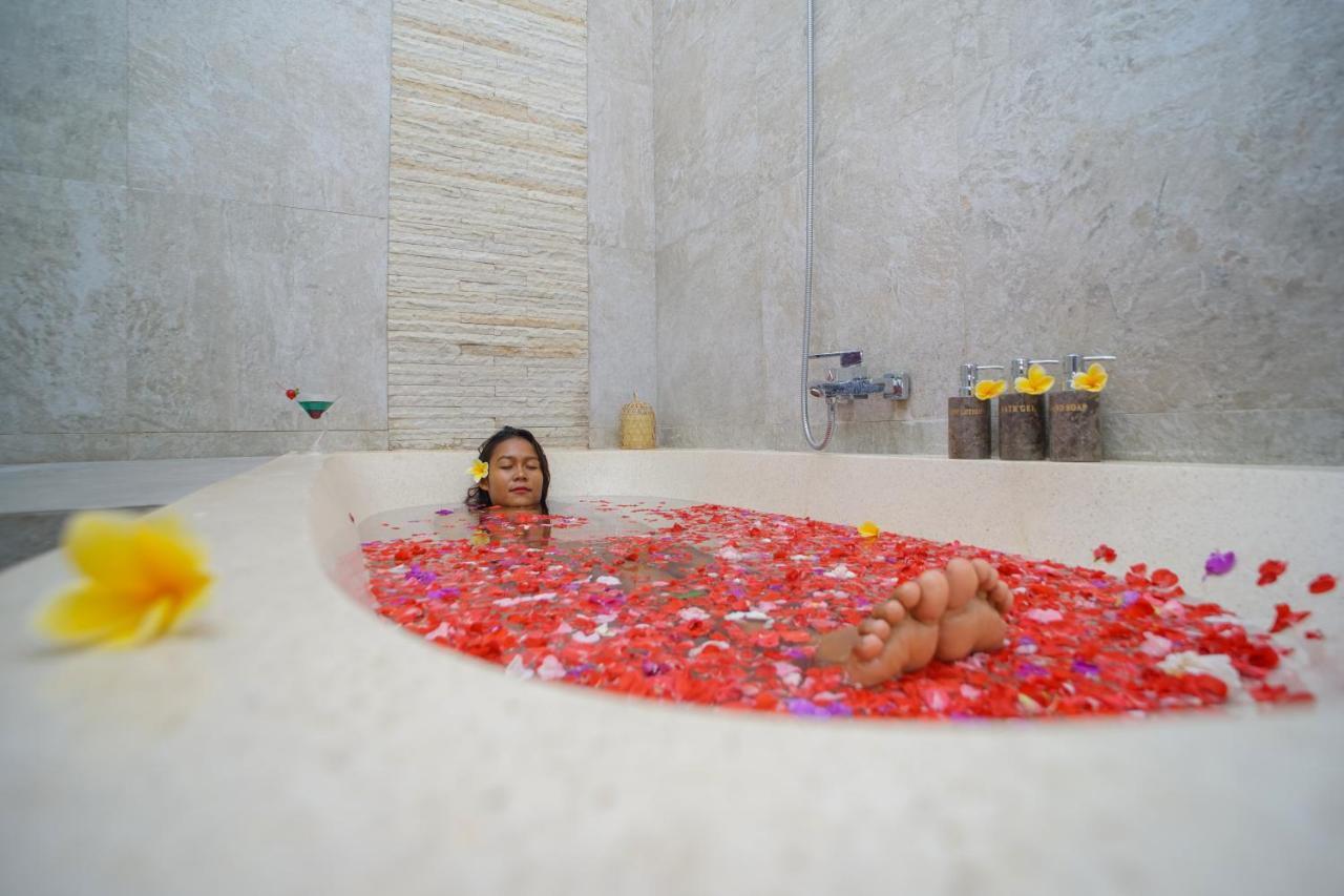 Pipe Dream Villas Resort Kuta  Eksteriør billede
