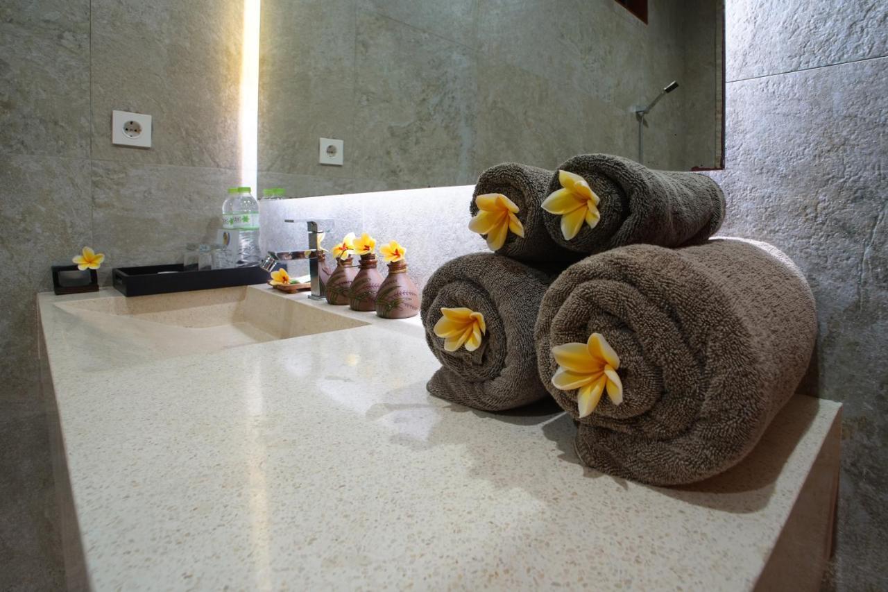 Pipe Dream Villas Resort Kuta  Eksteriør billede