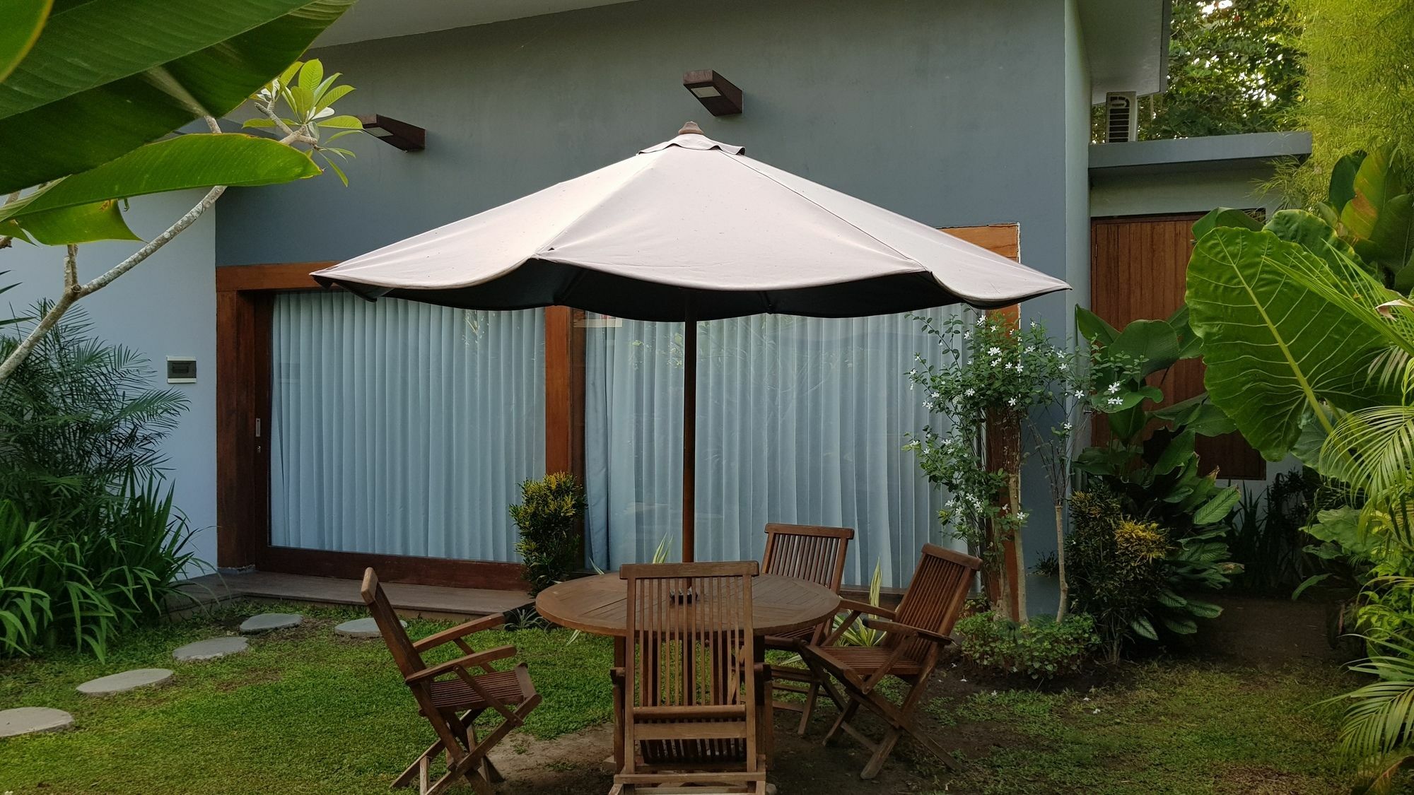 Pipe Dream Villas Resort Kuta  Eksteriør billede